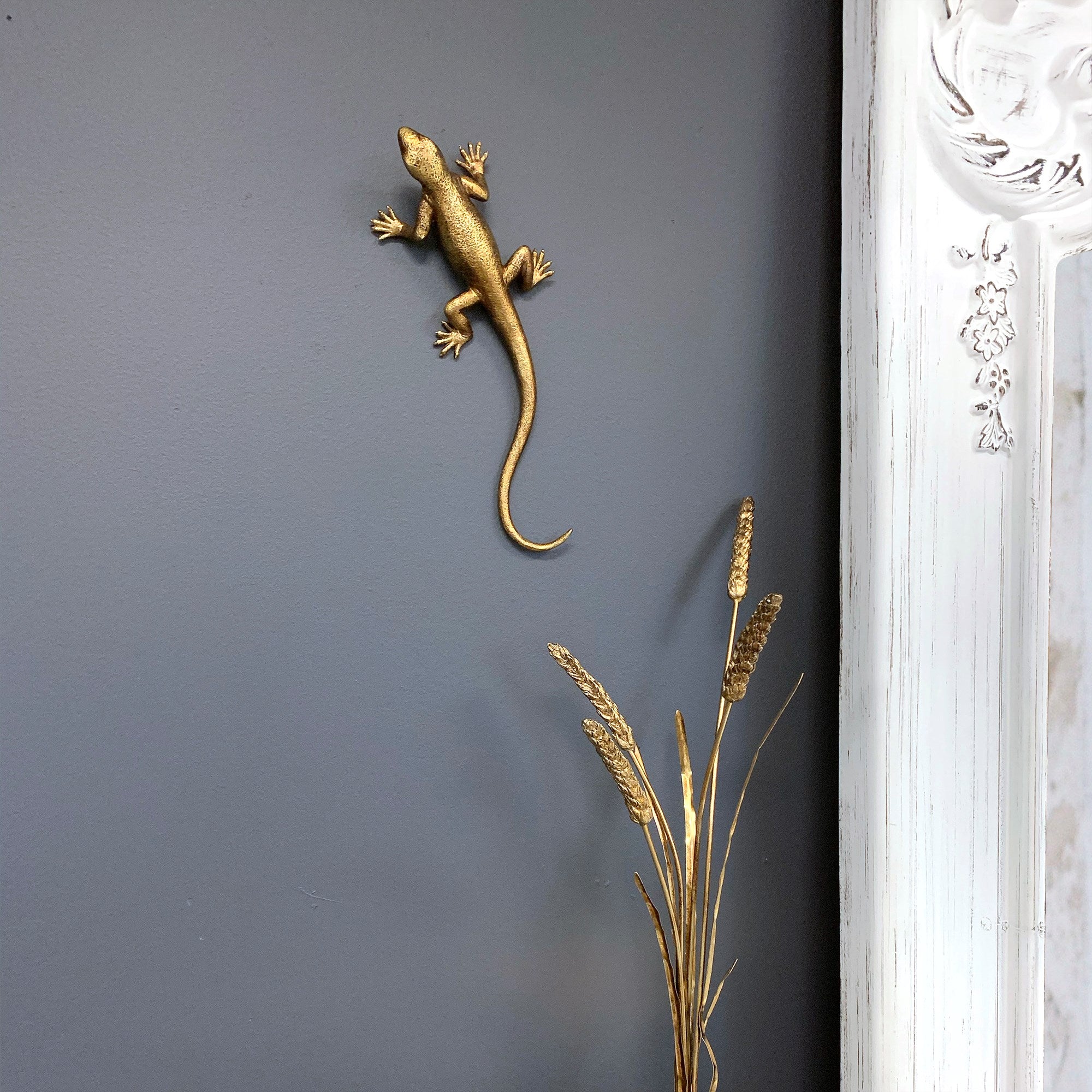 Golden Lizard Wall Décor