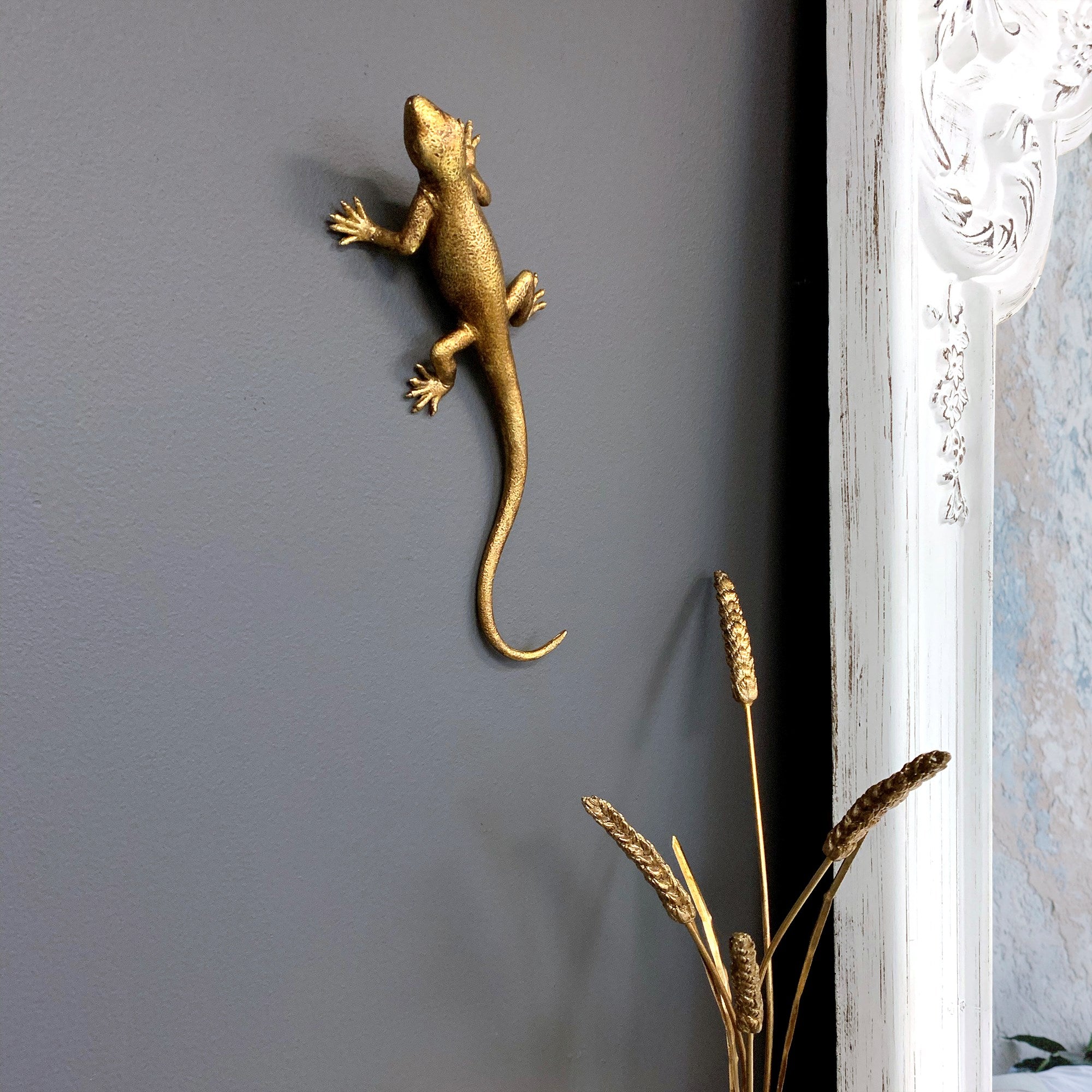 Golden Lizard Wall Décor